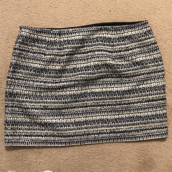 Loft plus, tweed mini skirt, size 20, worn once - Picture 3 of 5